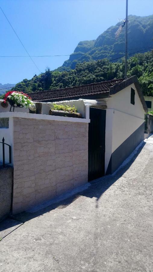 A Casa Da Avo... Villa เซาวิเซนเจ ภายนอก รูปภาพ